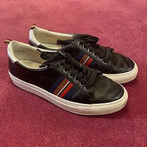 Black Nordstrom sneaker shoes with cute stripes